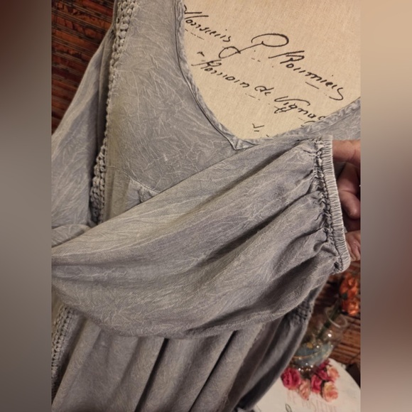 Gray Long Sleeve Tunic Top - Picture 5 of 5